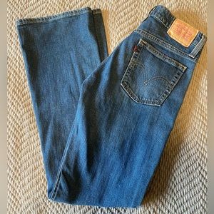 Levi’s Superlow Bootcut Jean 518